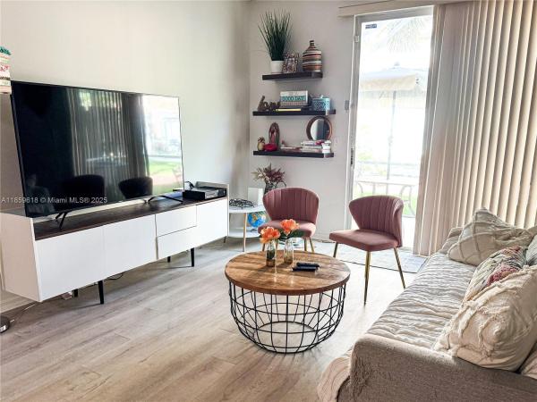 San Sebastian, 1543 Barcelona Way #5-30, Weston, Florida 33327, image 1