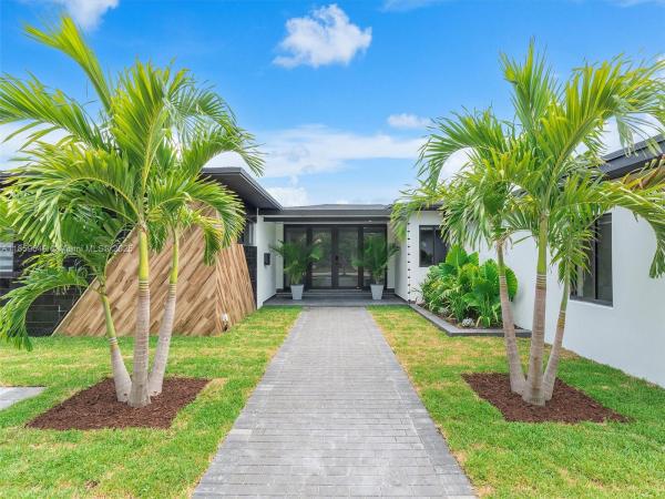 Normandy Golf Course, 420 N Shore Dr, Miami Beach, Florida 33141, image 1