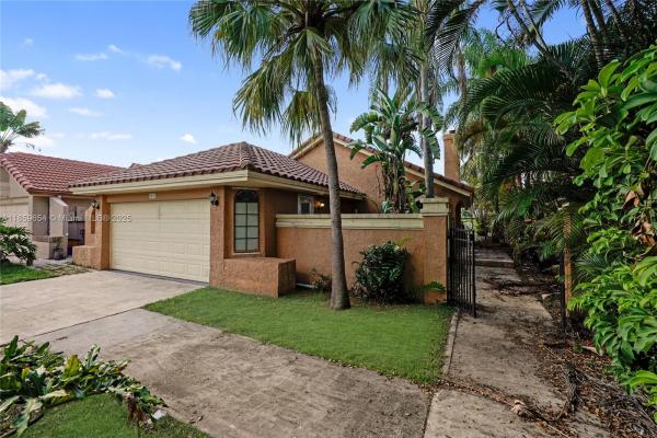Starlight Cove, 3887 NW 7th Pl, Deerfield Beach, Florida 33442, image 1