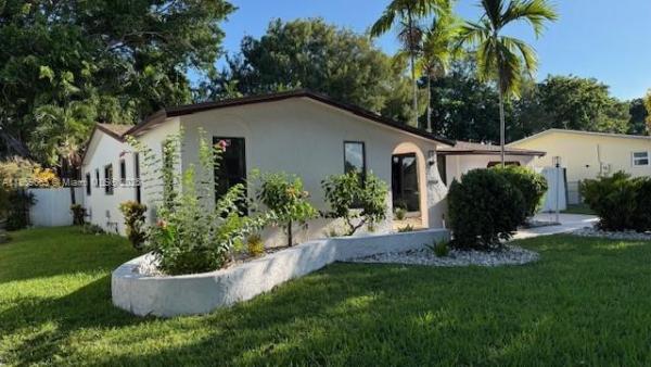 Nob Hill Estates, 10500 NW 2nd Ct, Plantation, Florida 33324, image 1