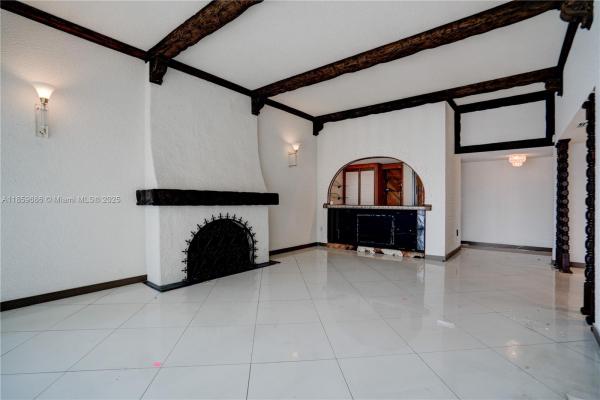 Del Prado, 18071 Biscayne Blvd Ph04-3, Aventura, Florida 33160, image 1