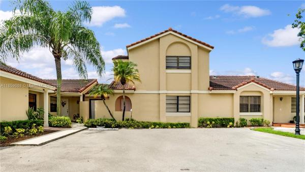 6460 NW 170th Ter #6460, Hialeah, Florida 33015, image 1