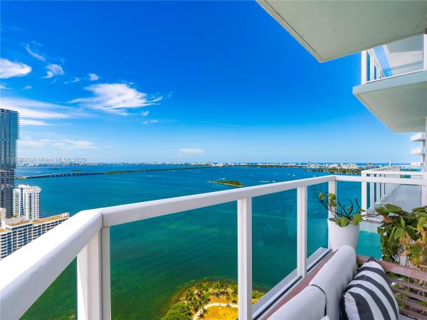 Quantum On The Bay, 1900 N Bayshore Dr 3712, Miami, Florida 33132, image 1