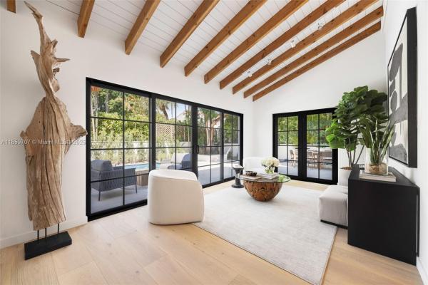 Riviera, 6811 Riviera Dr, Coral Gables, Florida 33146, image 3