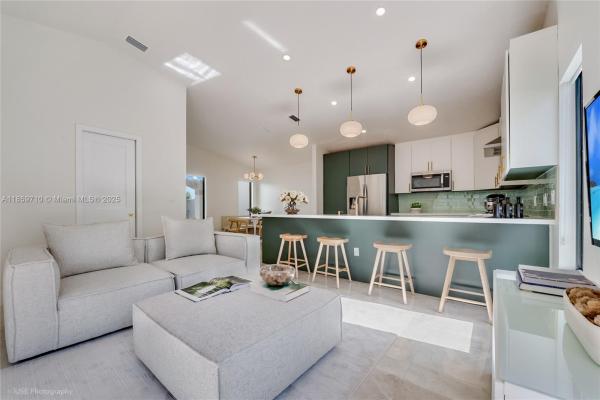 14584 SW 115th St, Miami, Florida 33186, image 1