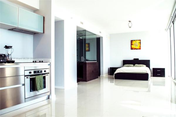 Ten Museum Park Residential, 1040 Biscayne Blvd #1108, Miami, Florida 33132, image 1