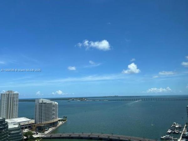 Icon Brickell Tower 2, 495 Brickell Ave 2401, Miami, Florida 33131, image 1