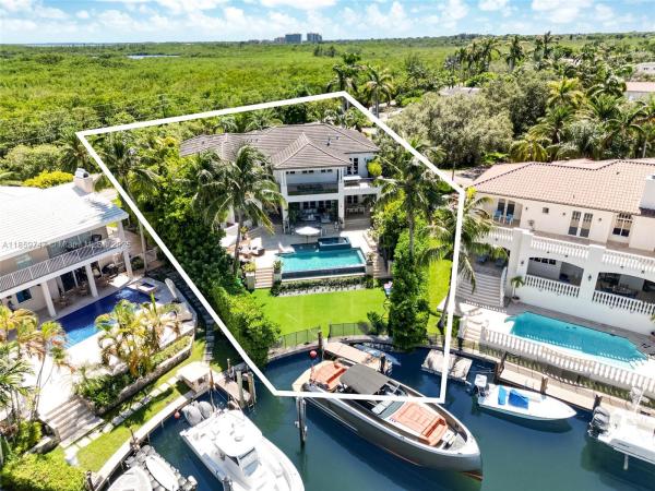 Gables By The Sea, 701 Bella Vista Ave, Coral Gables, Florida 33156, image 1