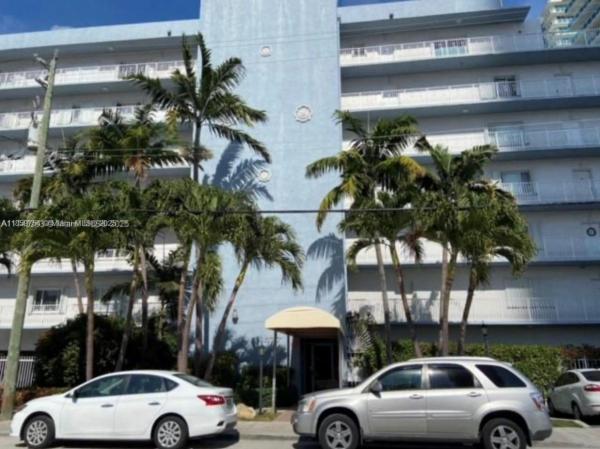 La Piazza Navona, 677 NE 24th St #203, Miami, Florida 33137, image 1