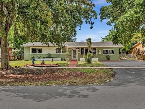 Boulevard Heights, 6472 Johnson St, Hollywood, Florida 33024, image 1