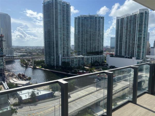 Reach Brickell City Centre, 68 SE 6th St 1212, Miami, Florida 33131, image 1