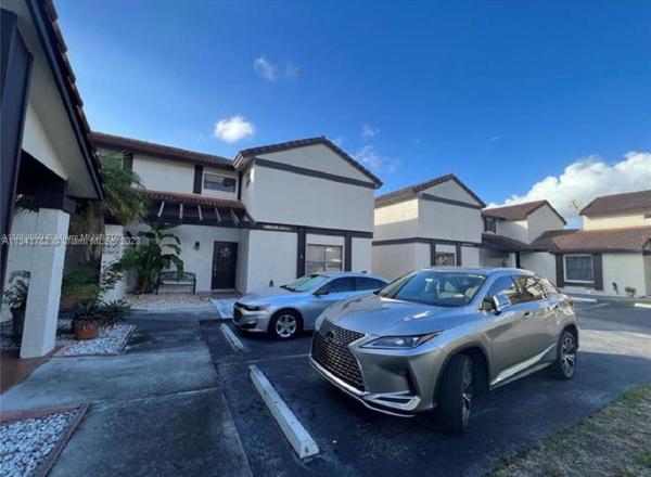 4910 SW 149 Ct 11b, Unincorporated Dade County, Florida 33185, image 1