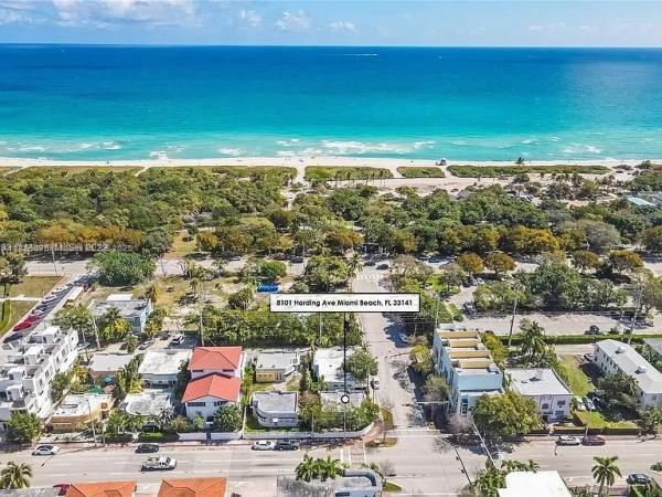 Haynsworth Beach, 8101 Harding Ave, Miami Beach, Florida 33141, image 1