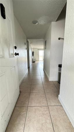 Valencia Towers, 6060 W 21st Ct #604, Hialeah, Florida 33016, image 1