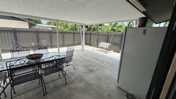 San Sebastian Townhouses, 4461 SW 136th Pl, Kendale Lakes, Florida 33175, image 3
