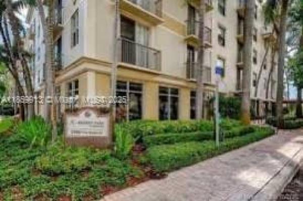 Regent Park At Young Circle, 1919 Van Buren St #818A, Hollywood, Florida 33020, image 1