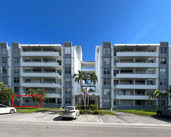 The Vintage, 1080 94th St 105, Bay Harbor Islands, Florida 33154, image 1