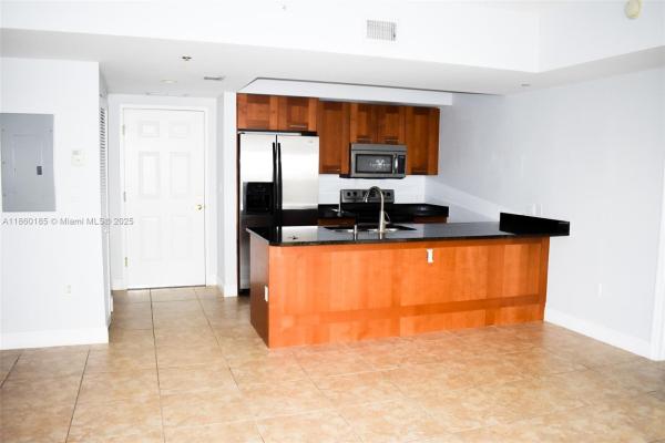 One Village Place, 4100 Salzedo St #805, Coral Gables, Florida 33146, image 1