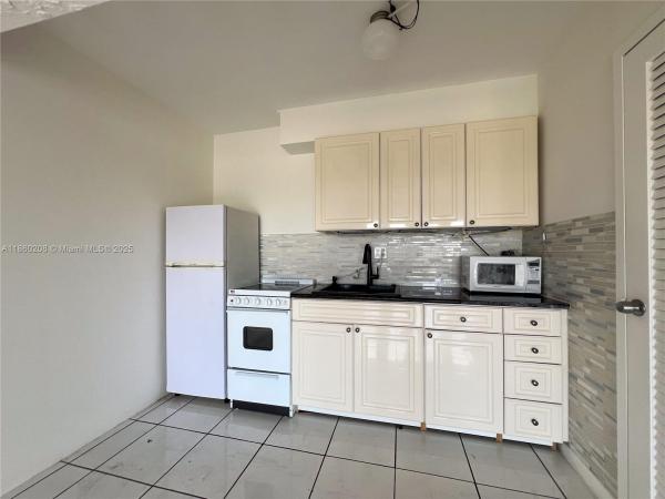 Coastal Apartments, 2200 E Hallandale Beach Blvd #603, Hallandale Beach, Florida 33009, image 1