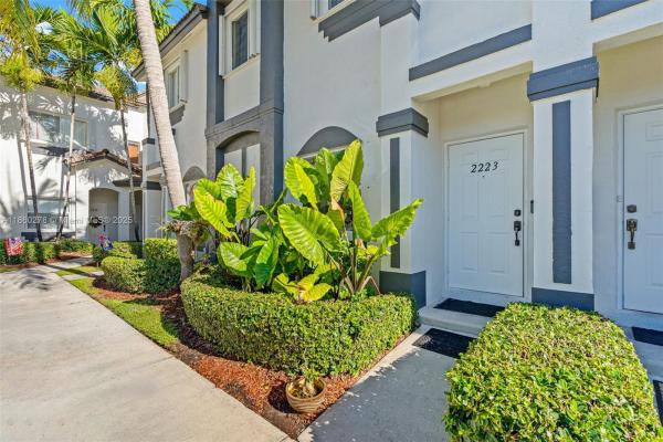 Towngate, 2223 SE 23rd Rd, Homestead, Florida 33035, image 2