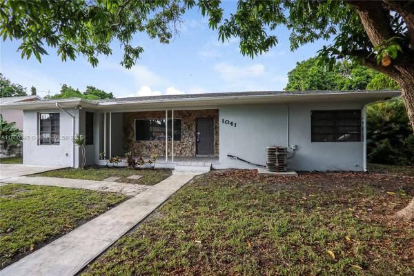 1041 NW 136th St, Unincorporated Dade County, Florida 33168, image 1