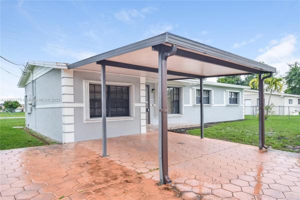 Embassy Estates, 921 NW 202nd St, Miami Gardens, Florida 33169, image 1