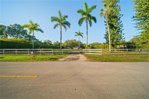 Oak Hill, Davie, Florida 33325, image 1