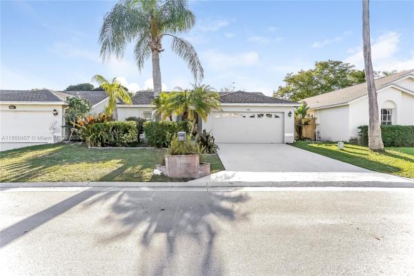 Waterway Cove Of Wellington, 1332 Waterway Cove Dr, Wellington, Florida 33414, image 1