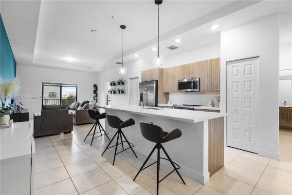 Apex At Park Central, 7905 NW 104 Ave 34, Doral, Florida 33178, image 1
