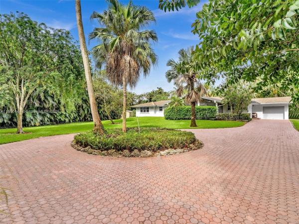 Sunshine Acres, 4851 SW 106th Ave, Davie, Florida 33328, image 1