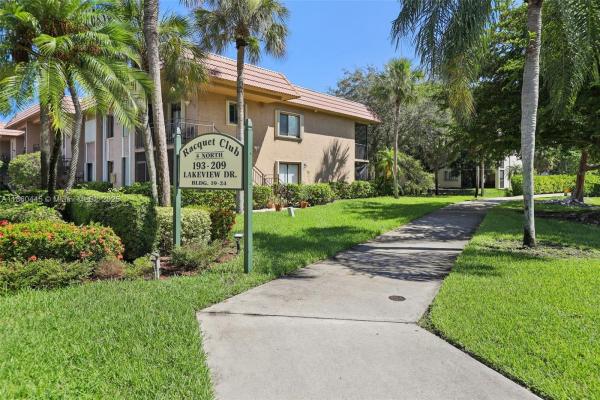 Racquet Club At Bonaventure, 195 Lakeview Dr #105, Weston, Florida 33326, image 1