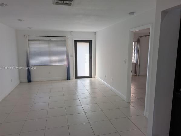 San Sebastian Townhouses, 13558 SW 48th Ln, Kendale Lakes, Florida 33175, image 3