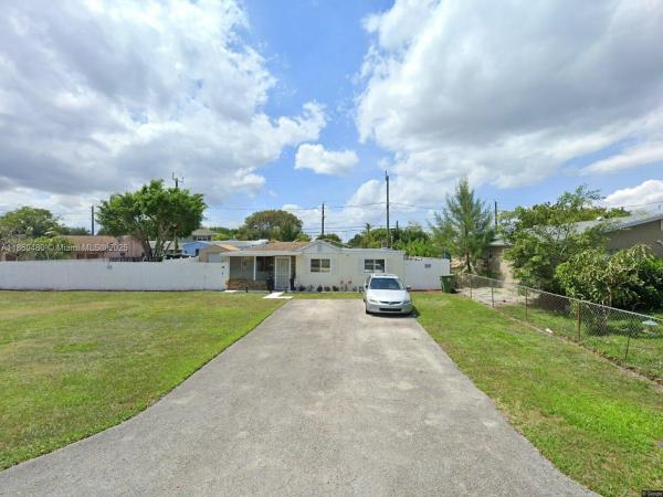 Lake Echo, 3781 Riedel Ave, Palm Springs, Florida 33461, image 1