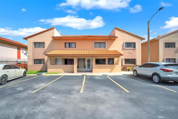 7870 W 29 Way 201, Hialeah, Florida 33018, image 1