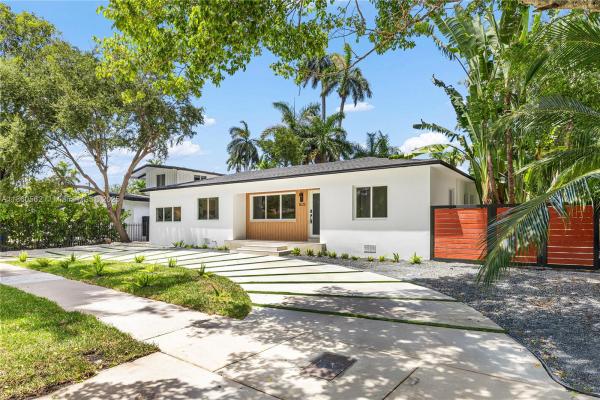 East Shore Crest, 1025 NE 81st St, Miami, Florida 33138, image 1
