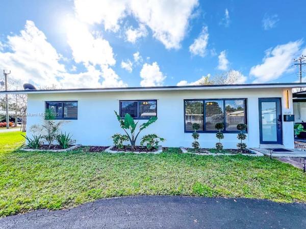 Boulevard Estates , Wilton Manors, Florida 33311, image 1