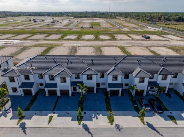18970 SW 345th Ter, Unincorporated Dade County, Florida 33034, image 1
