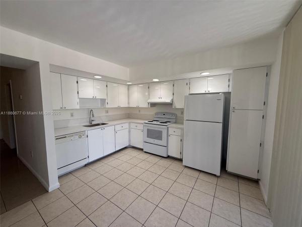 Horizons West, 8700 SW 133rd Ave Rd #314, Kendale Lakes, Florida 33183, image 1