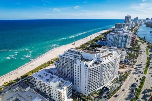 The Carriage House, 5401 Collins Ave #211, Miami Beach, Florida 33140, image 1