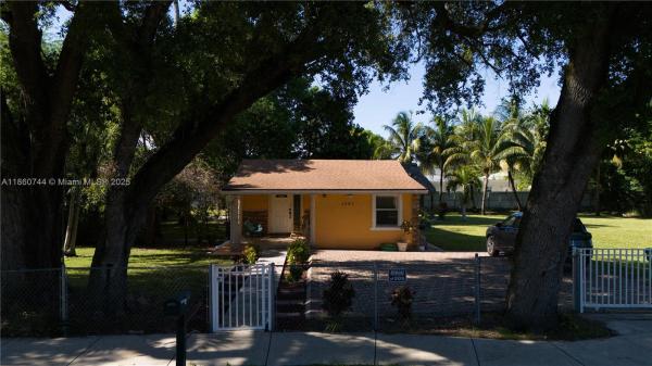 River Gulfair, 2081 NW 104th St, West Little River, Florida 33147, image 3