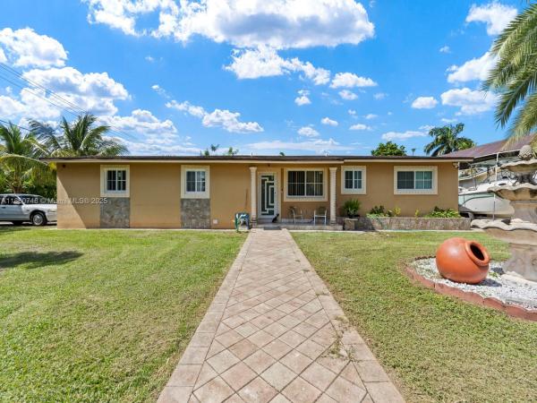 545 NW 10th St, Homestead, Florida 33030, image 1