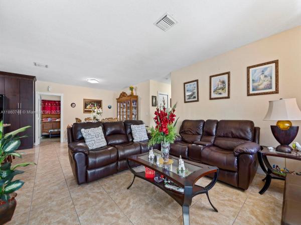 Hibiscus Park, 545 NW 10th St, Homestead, Florida 33030, image 3