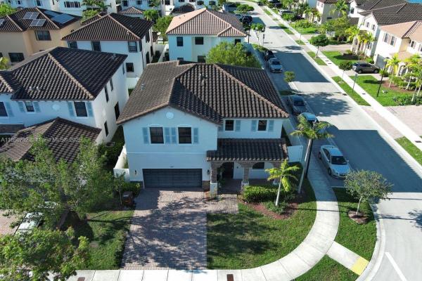 Bonterra, 3503 W 93rd Pl, Hialeah, Florida 33018, image 1