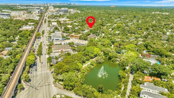 The Oaks At South Miami, 6310 SW 79 St 18, South Miami, Florida 33143, image 1