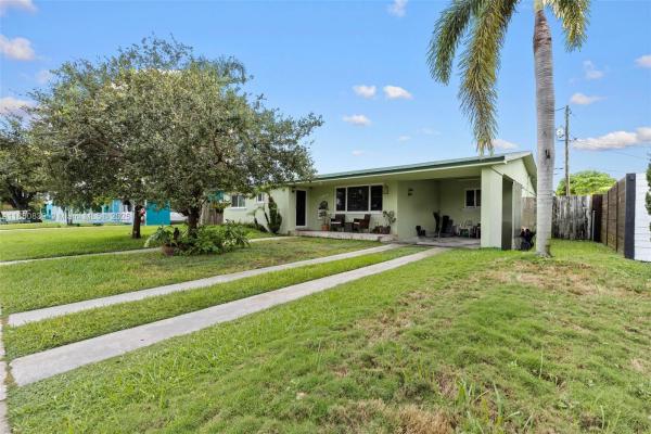 1866 NW 8th Ter, Homestead, Florida 33030, image 1