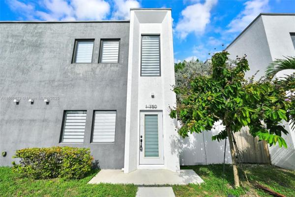 18750 SW 117th Ave, Unincorporated Dade County, Florida 33177, image 1