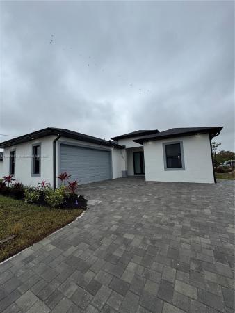 3109 9 TH ST Sw, Lehigh Acres, Florida 33976, image 1