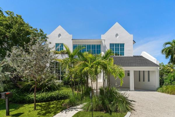 Tropical Isle Homes, 261 Greenwood Dr, Key Biscayne, Florida 33149, image 2