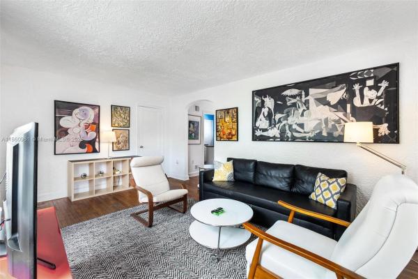 Douglas, 39 Sidonia Ave #2, Coral Gables, Florida 33134, image 1