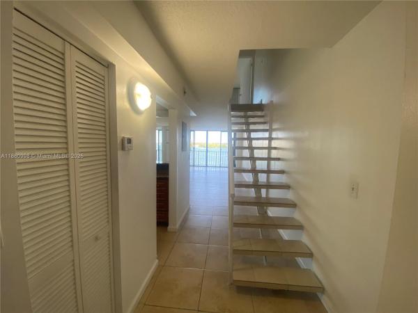 Las Olas, 7899 NE Bayshore Ct #3D, Miami, Florida 33138, image 1